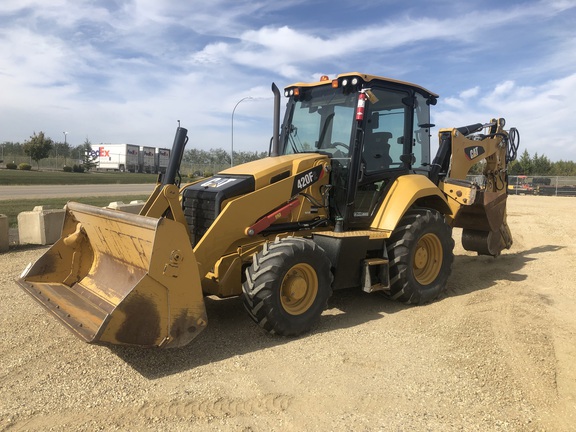2019 Caterpillar 420F