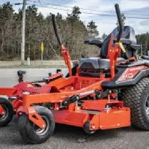 Gravely ZT zero turn mower