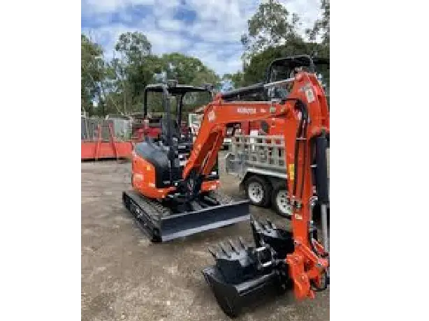 Kubota mini excavator - Image 4